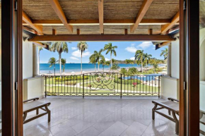 Luxury beachfront unit in Flamingo right in front of the waves